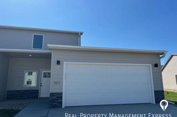 3511 S Broek Dr Townhome