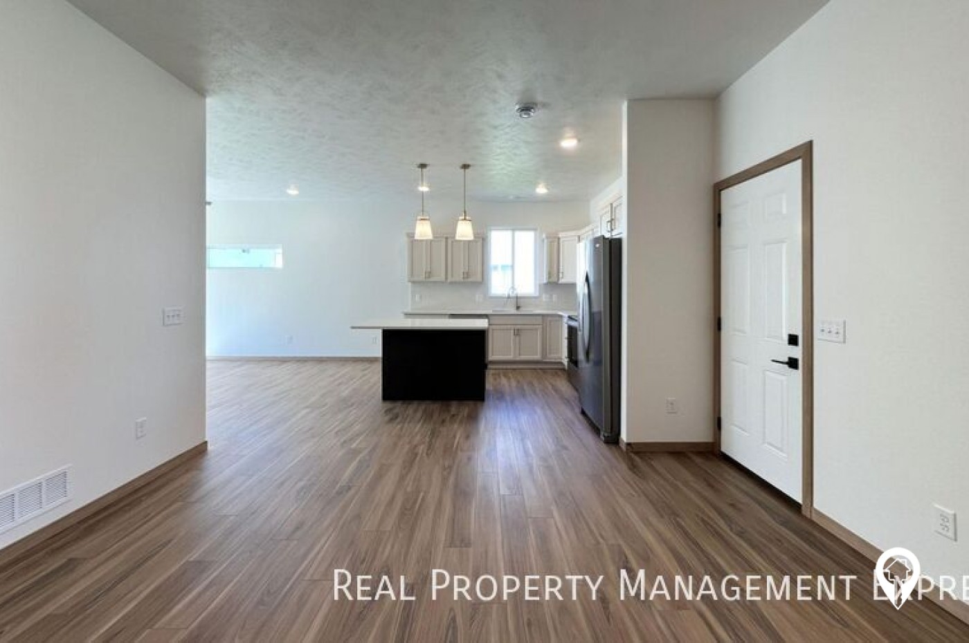 3511 S Broek Dr Townhome