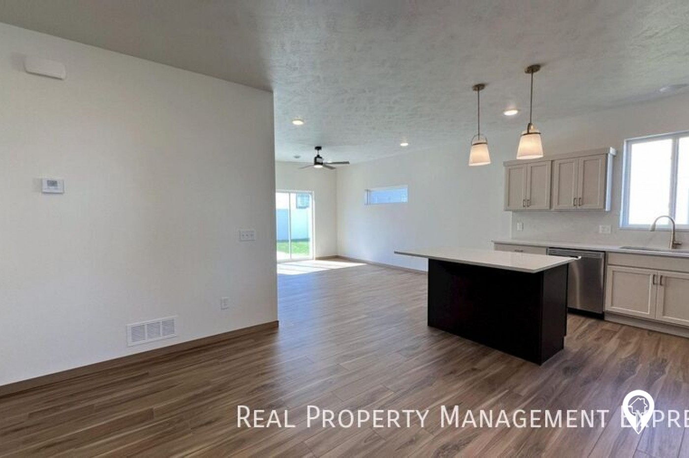 3511 S Broek Dr Townhome