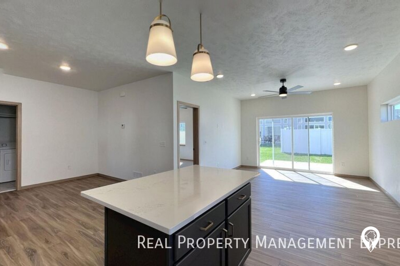 3511 S Broek Dr Townhome