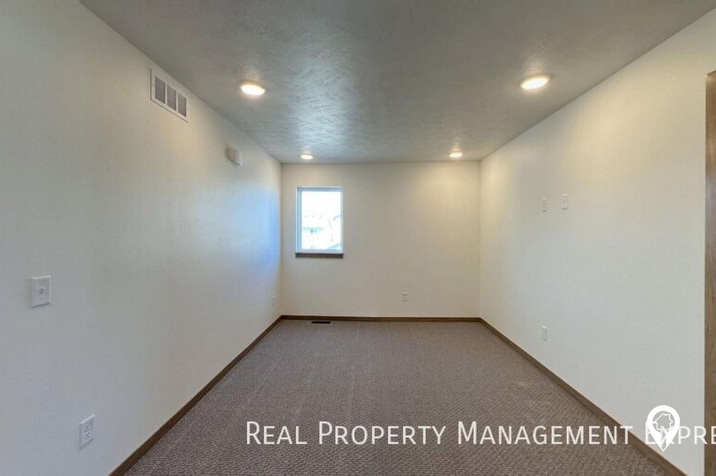 3511 S Broek Dr Townhome