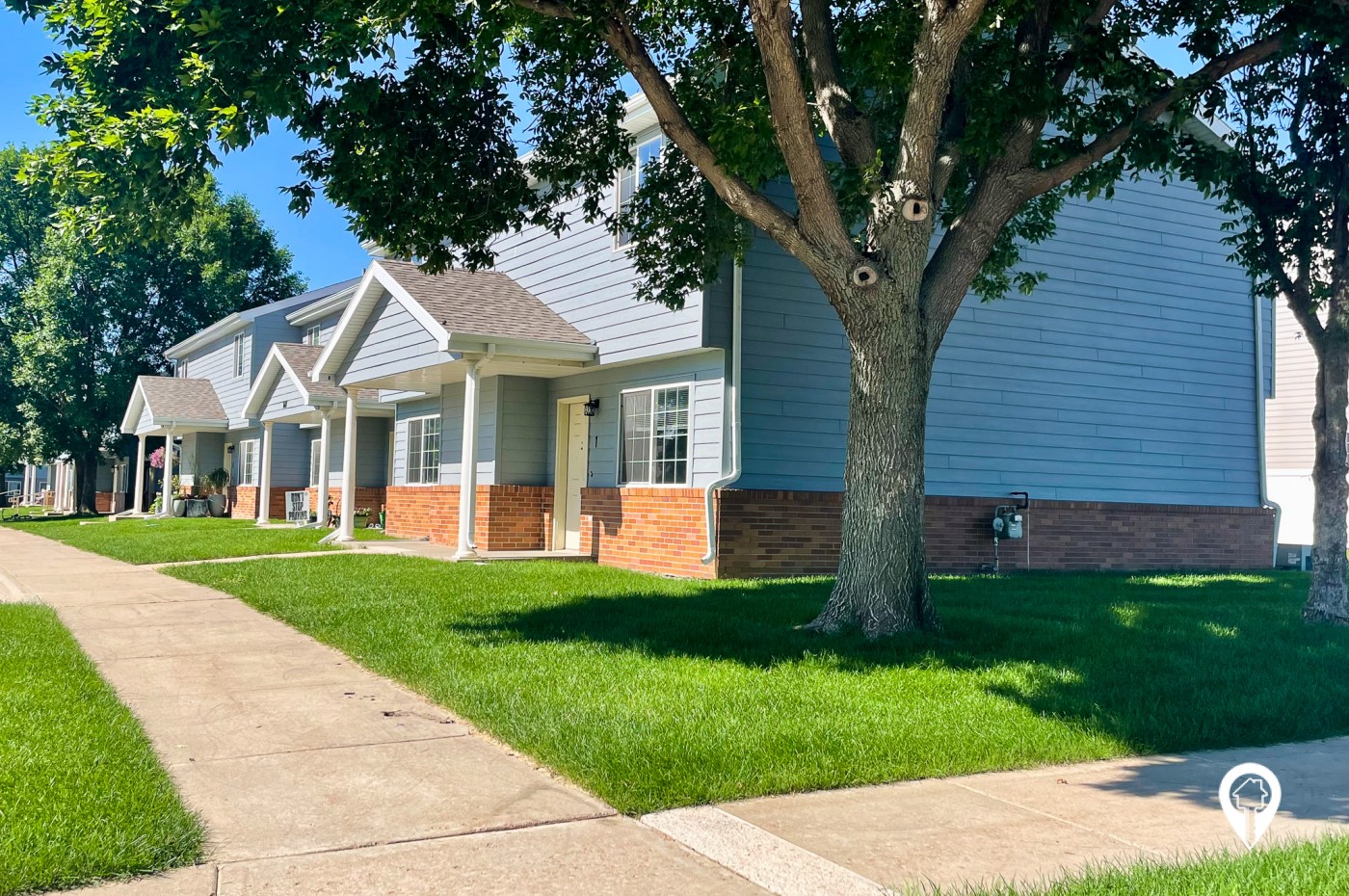 Southridge Apartments & Townhomes