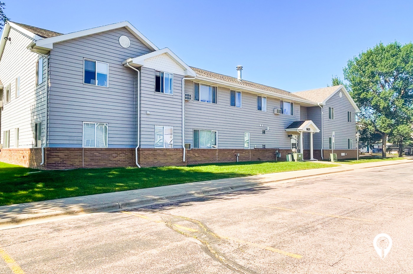 Southridge Apartments & Townhomes