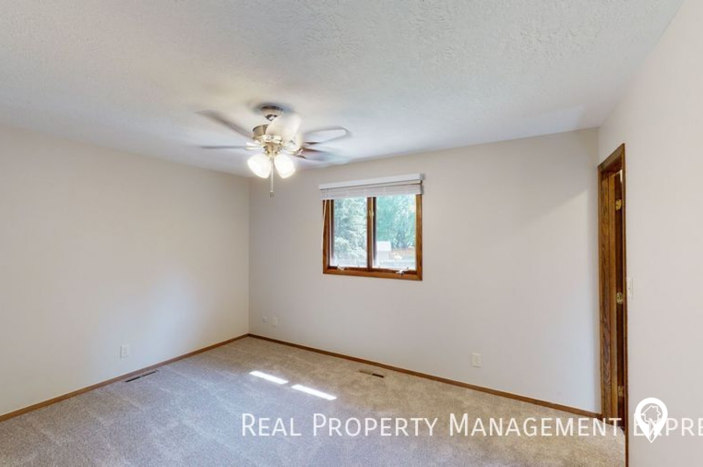 5705 W 28th St House