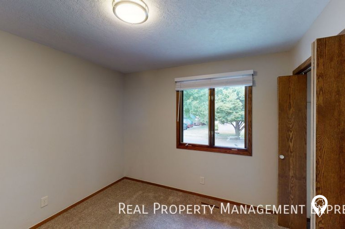 5705 W 28th St House