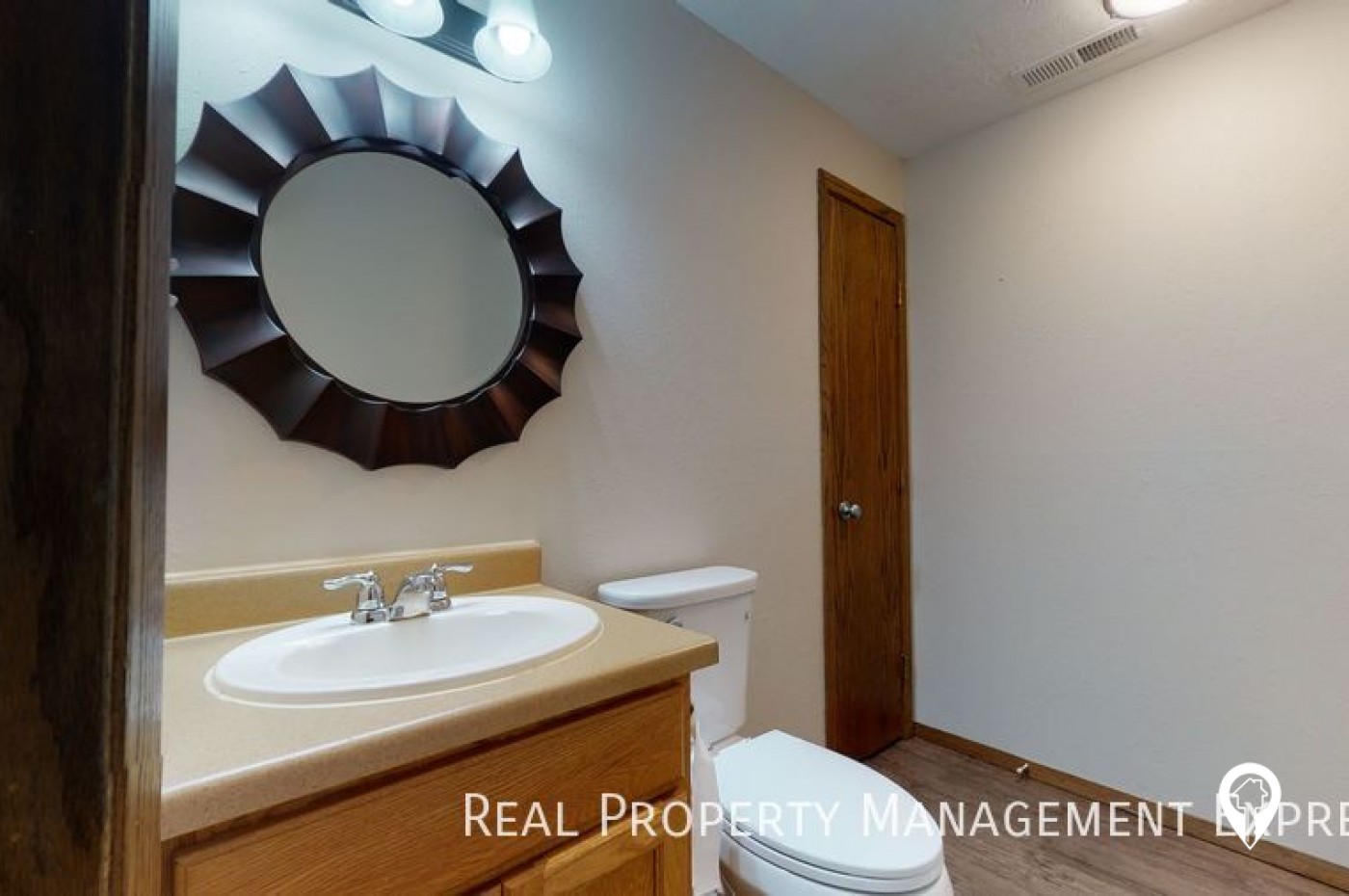 5705 W 28th St House