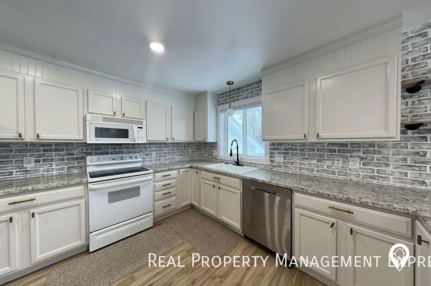 6600 W 61st St House