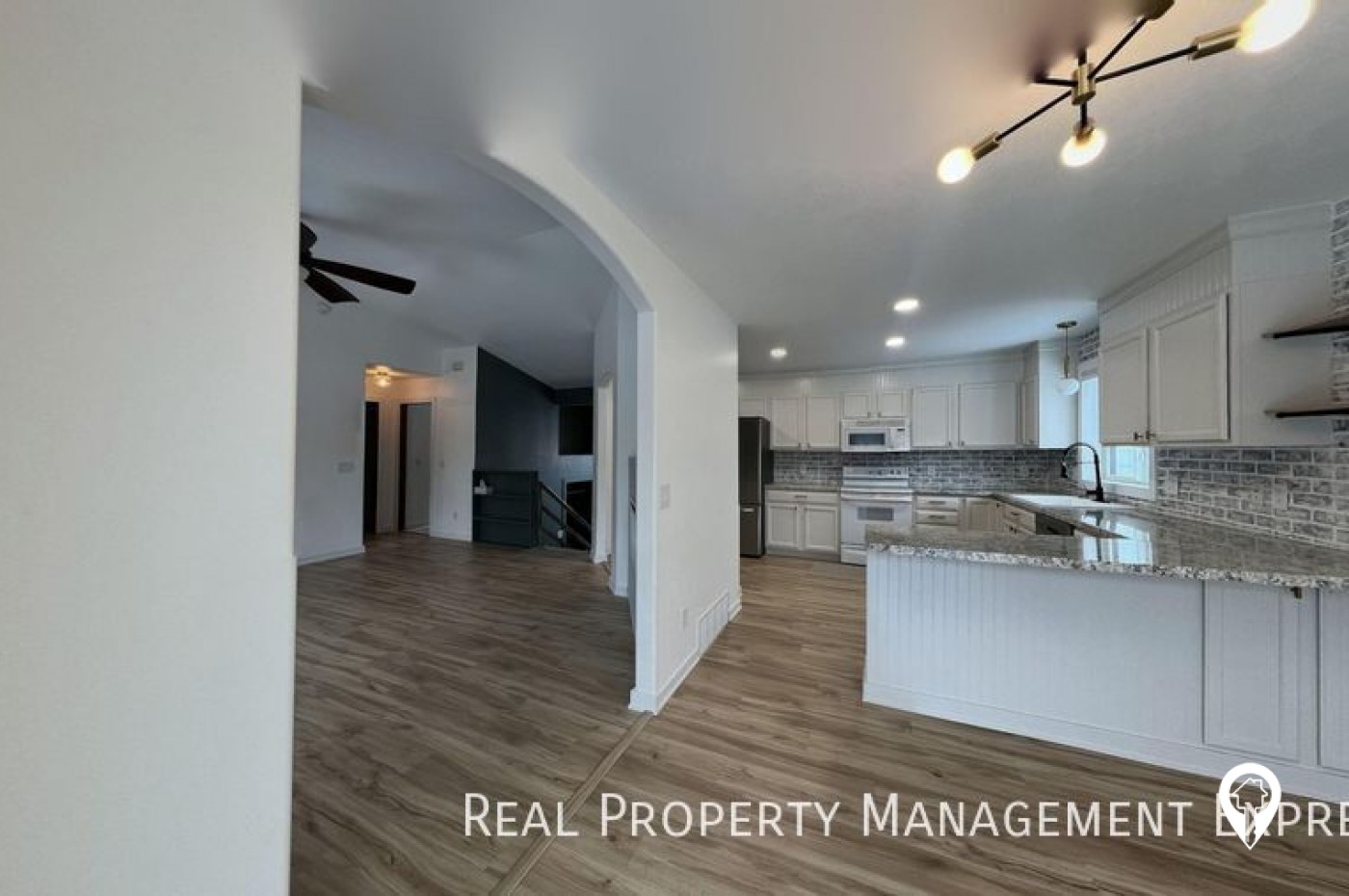 6600 W 61st St House