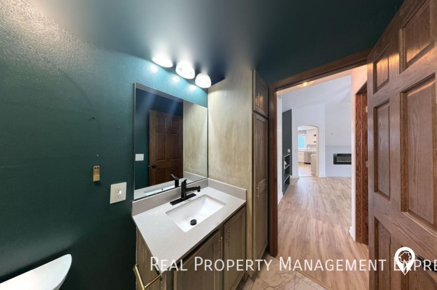 6600 W 61st St House
