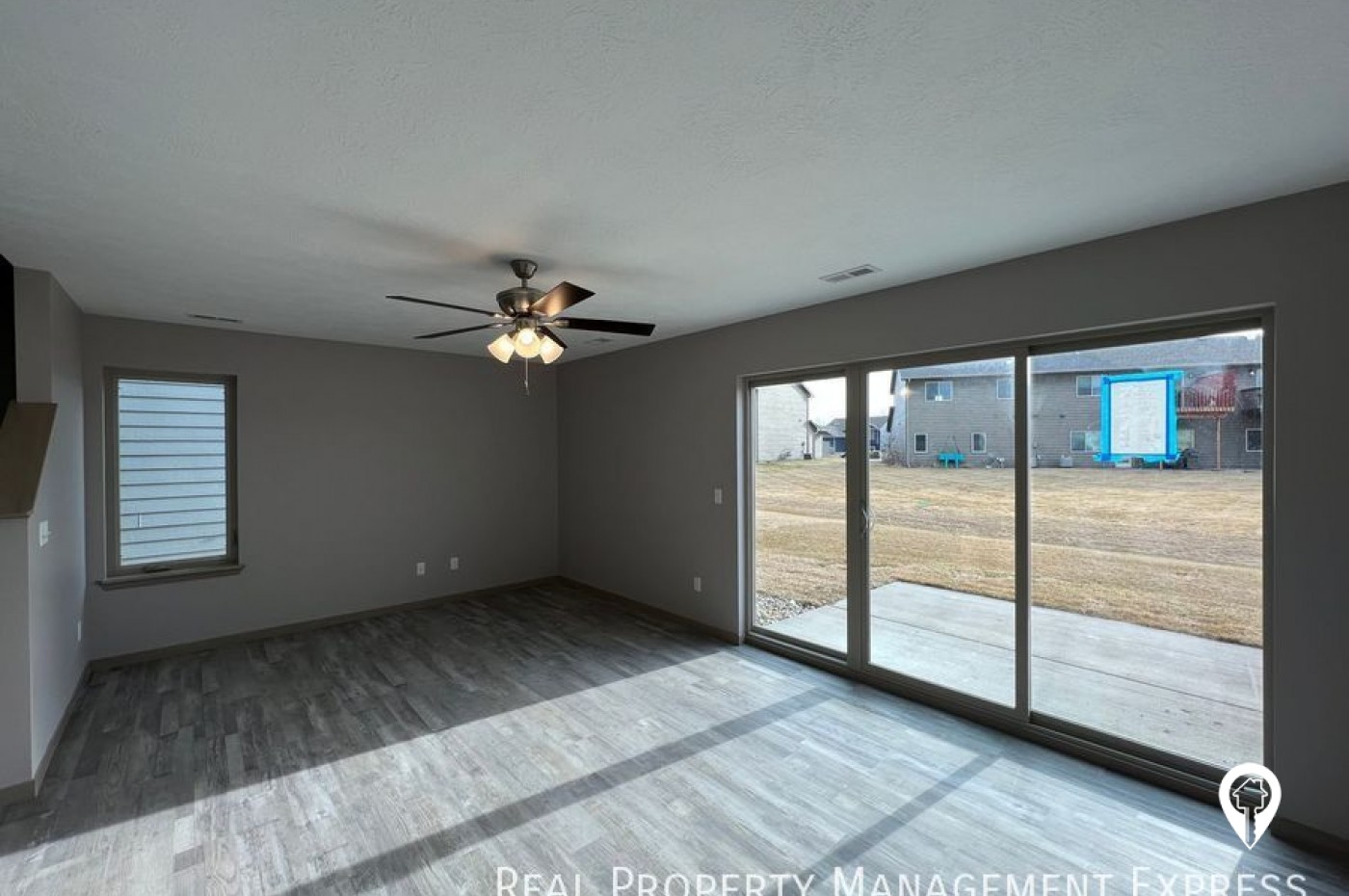 2114 S Ronsiek Ave Townhome