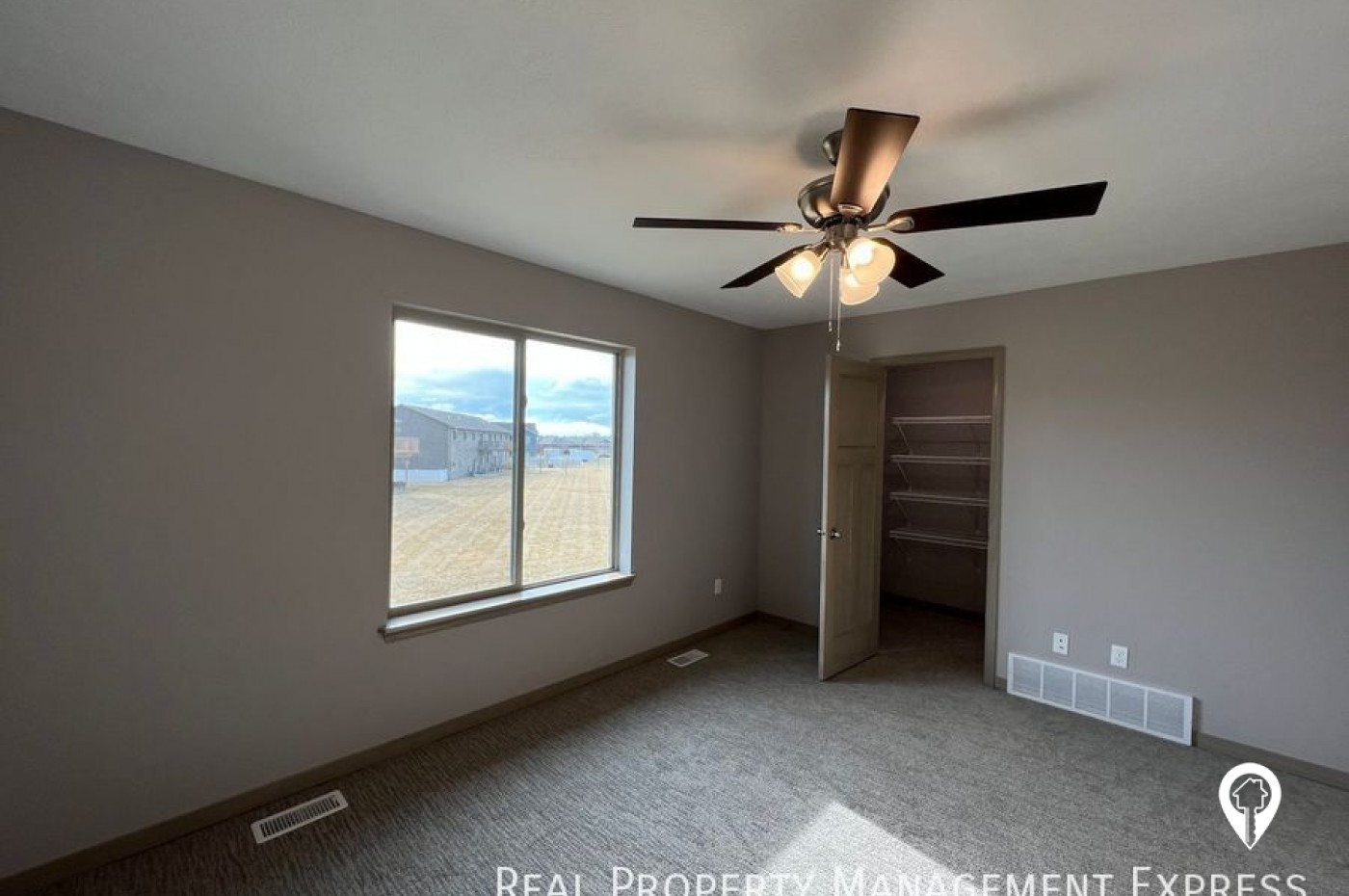 2114 S Ronsiek Ave Townhome