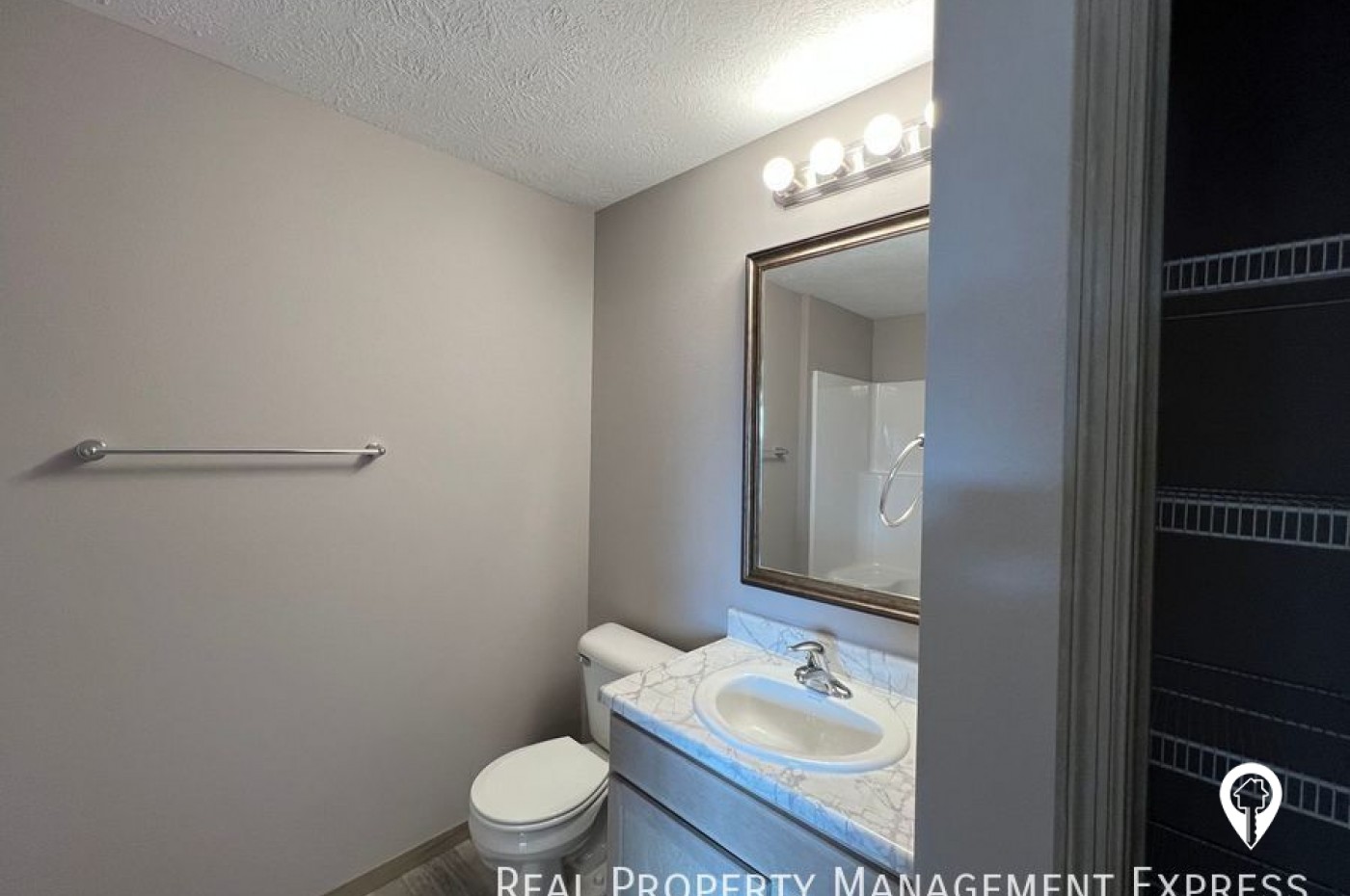 2114 S Ronsiek Ave Townhome