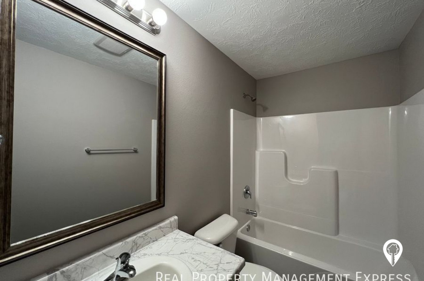 2114 S Ronsiek Ave Townhome