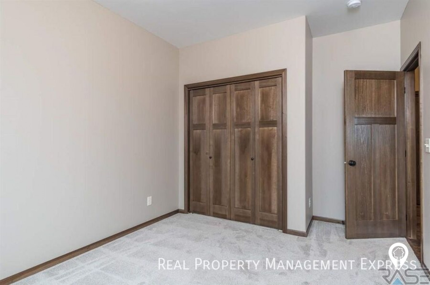 3508 E Prairie Wind Street House