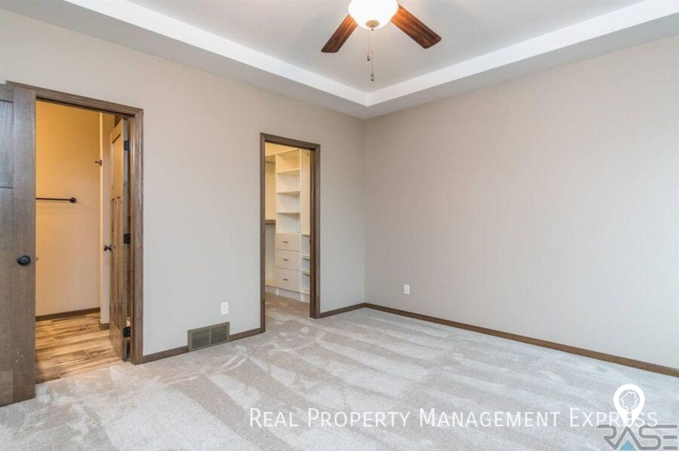 3508 E Prairie Wind Street House