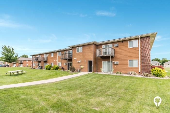 Meadowbrook Apartments And Townhomes