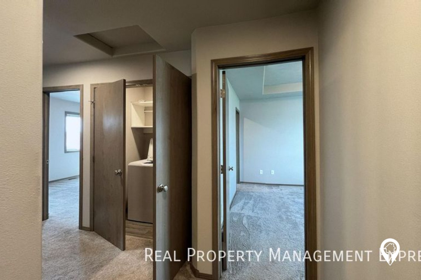 5812 S Whisper Creek Pl Townhome