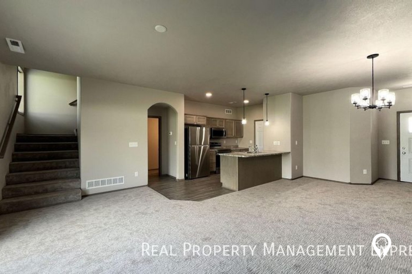 5812 S Whisper Creek Pl Townhome