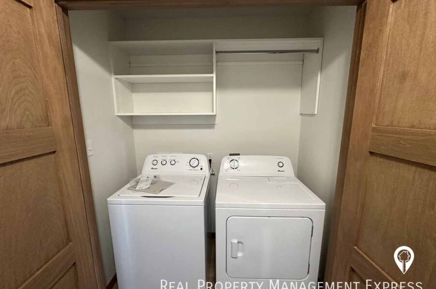 3400 S Heather Ave Townhome