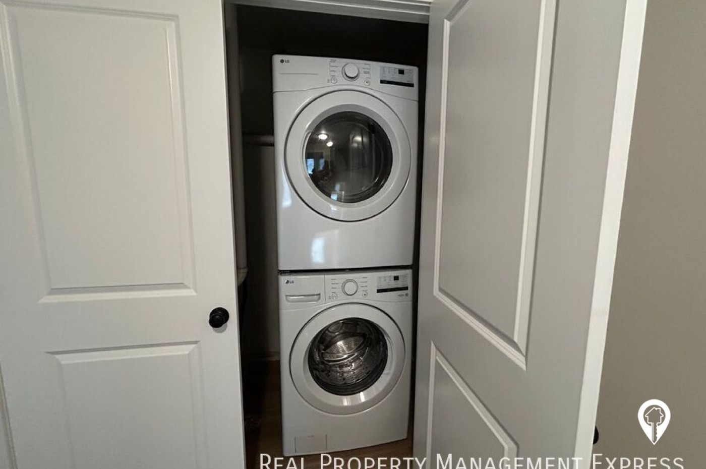 9652 W Tunis Dr Townhome