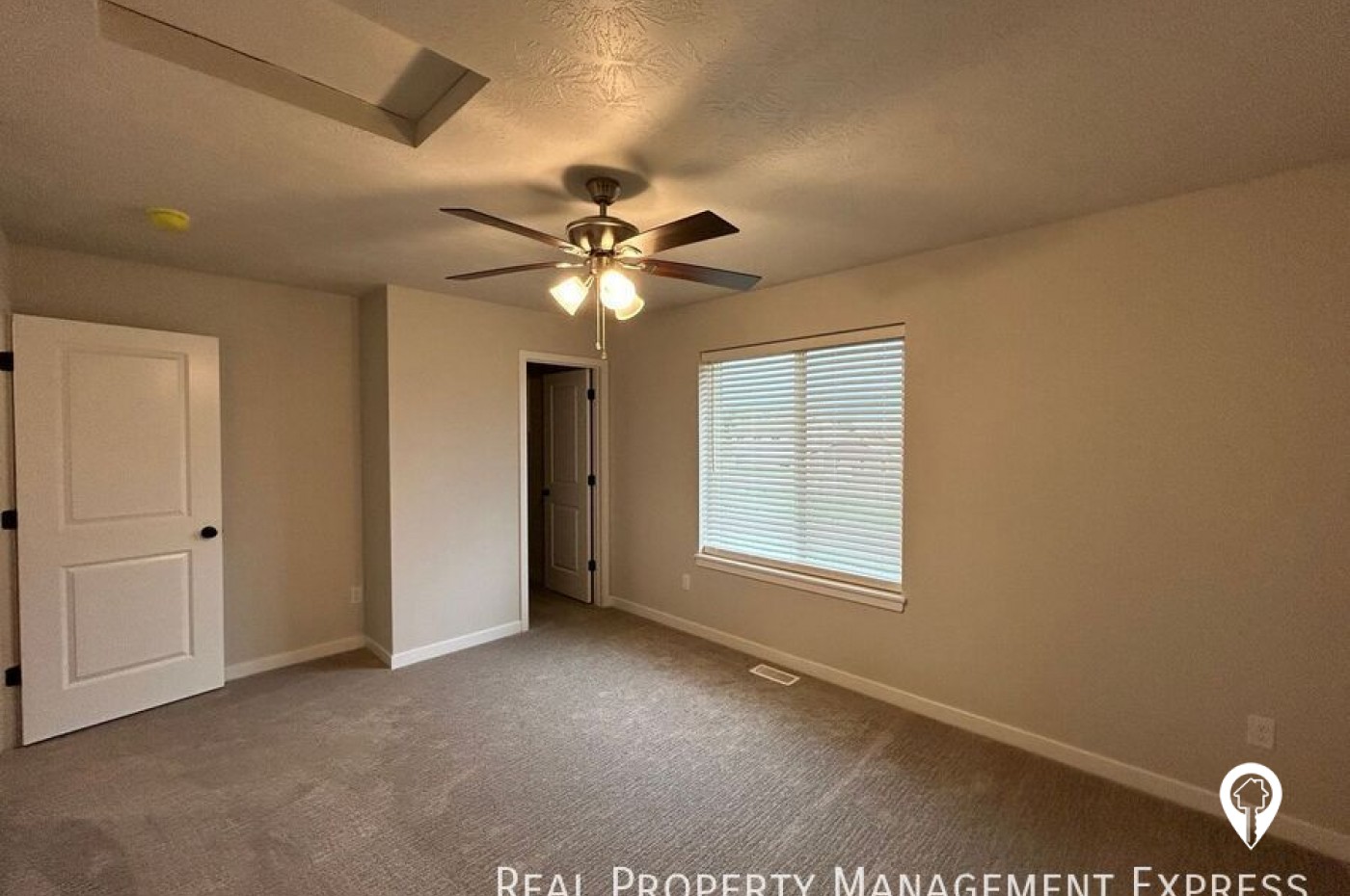 9652 W Tunis Dr Townhome
