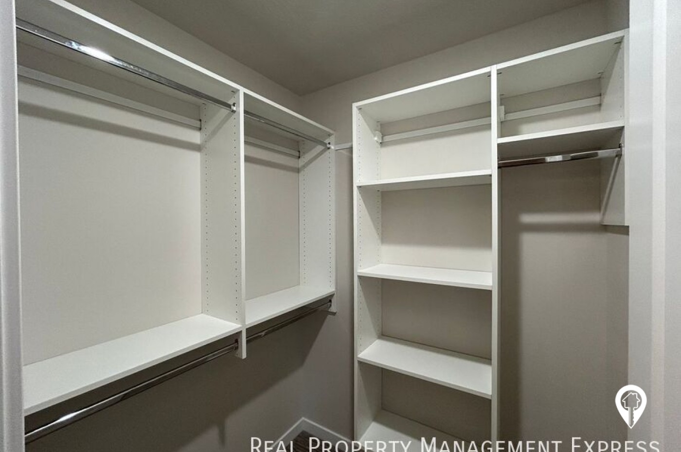 9652 W Tunis Dr Townhome