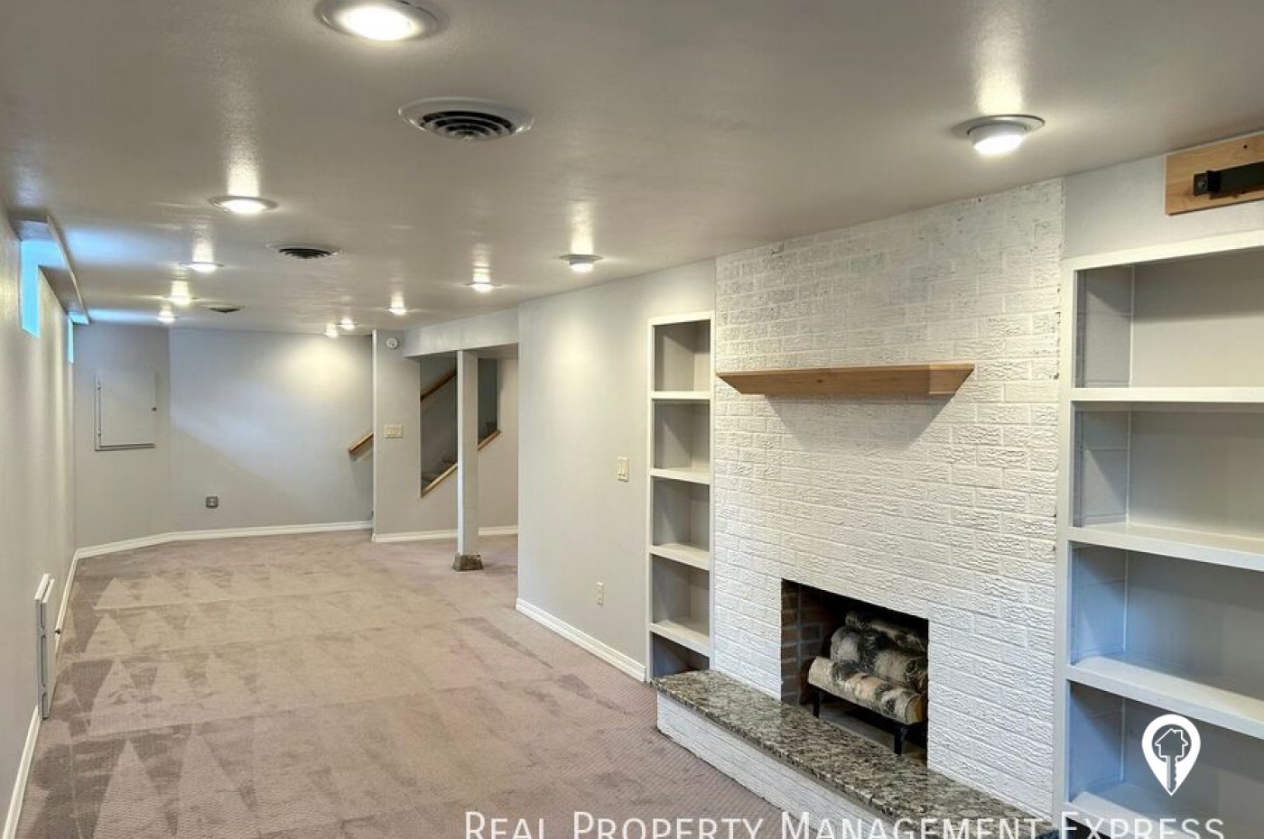 3005 E 22nd St House