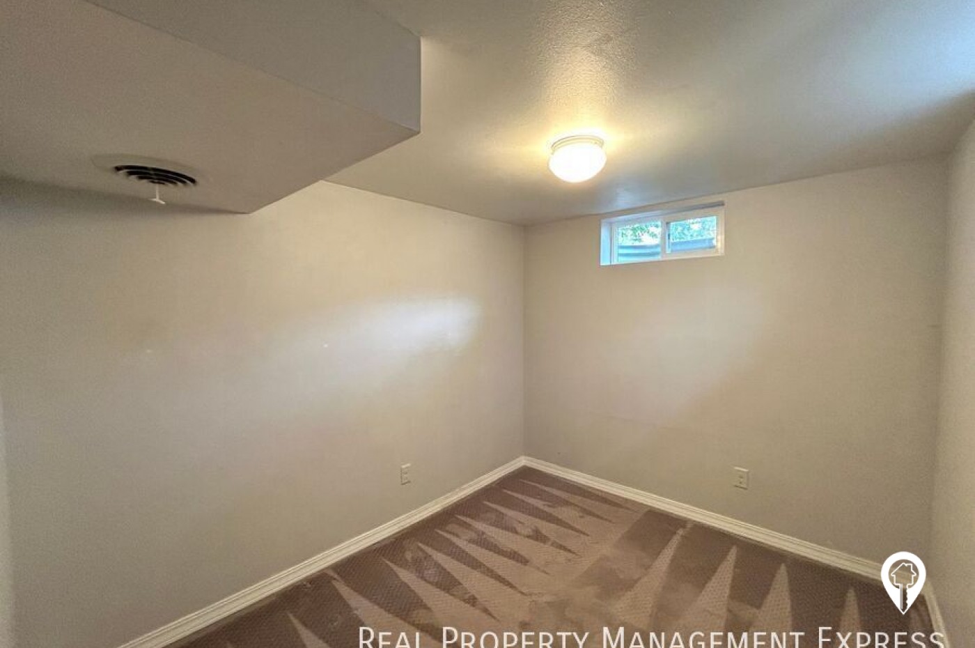 3005 E 22nd St House