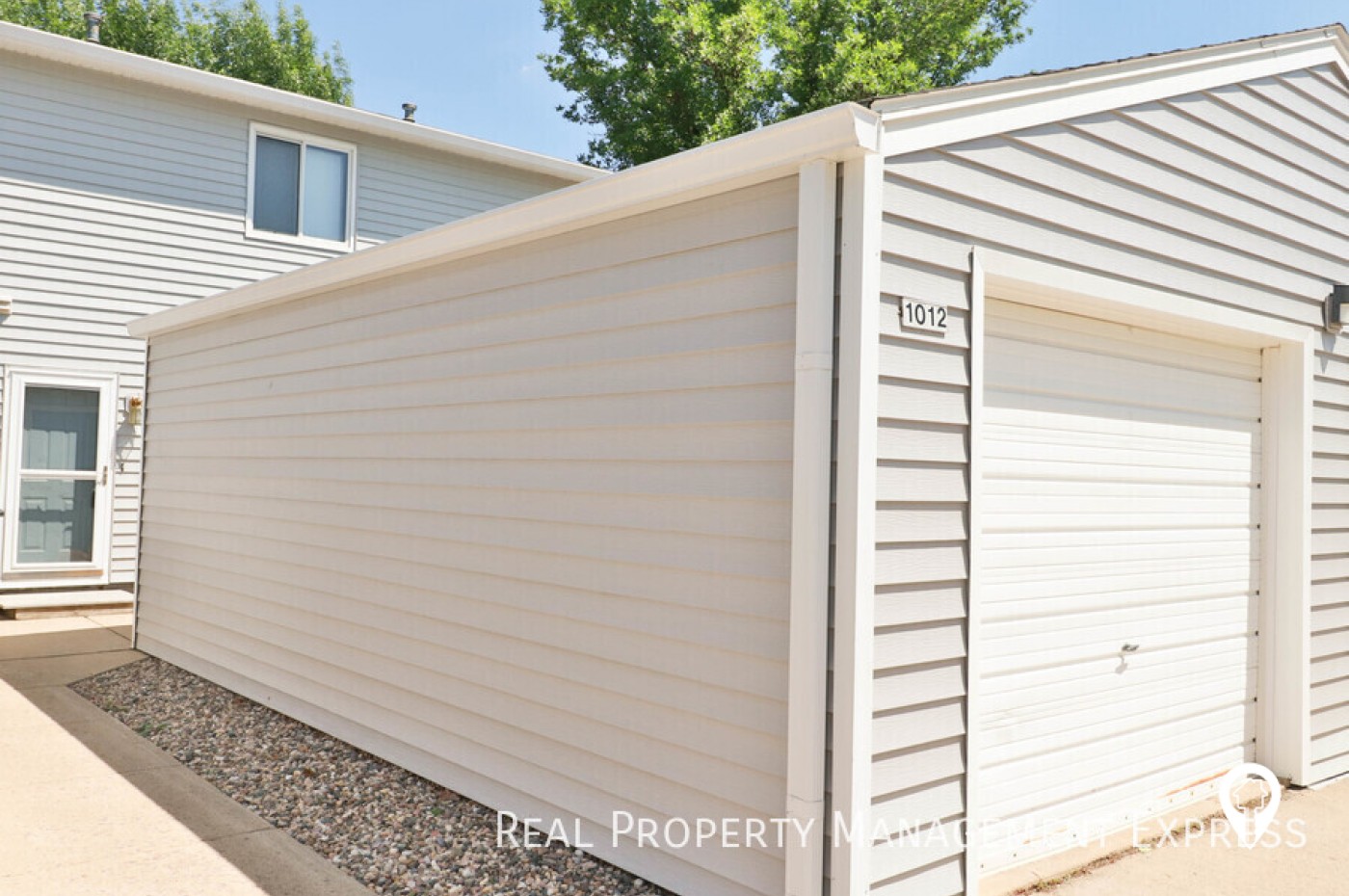1012 S Newport Pl Townhome