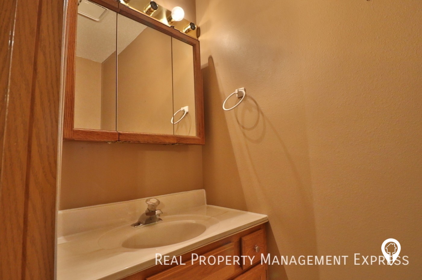 1012 S Newport Pl Townhome