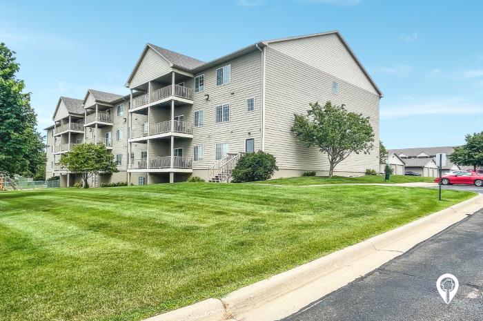 Diamond Valley Apartments