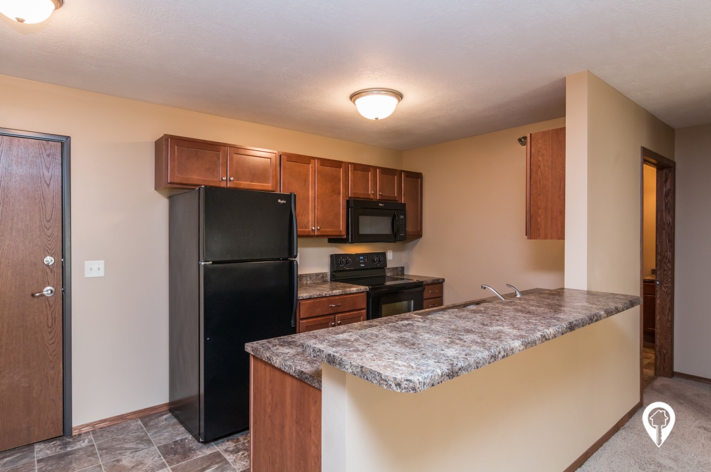 Willow Creek Apartments & Townhomes