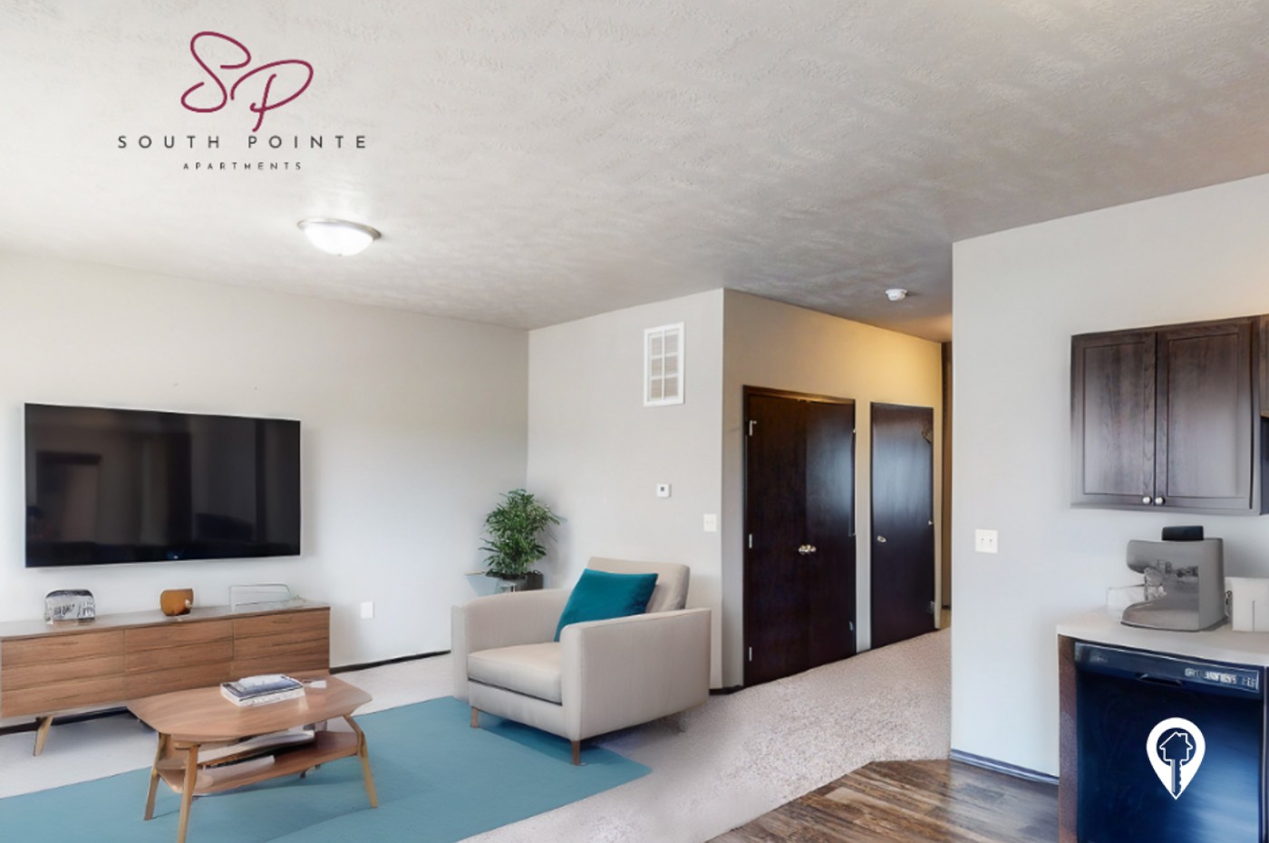 South Pointe Apartments & Townhomes